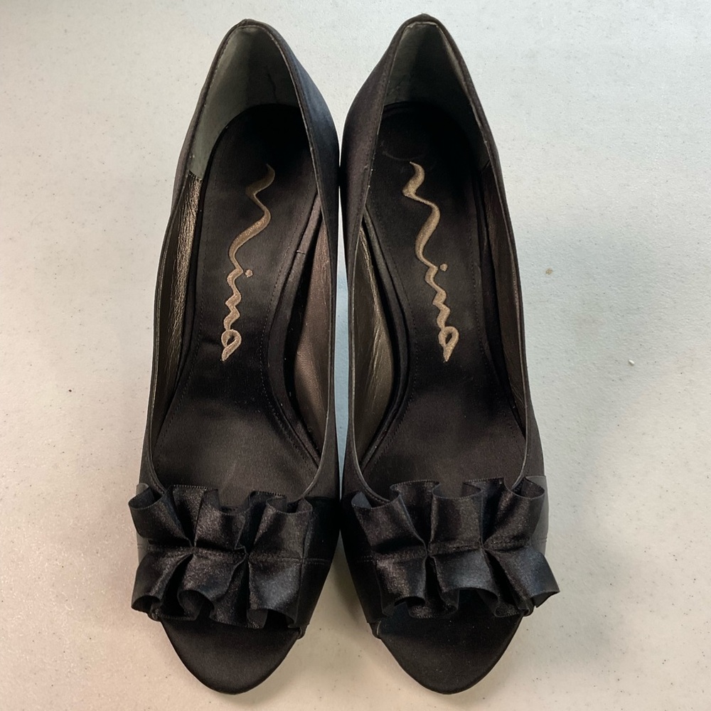 Nina Black Satin Peep-Toe Heels with ruffle detail size 8.5